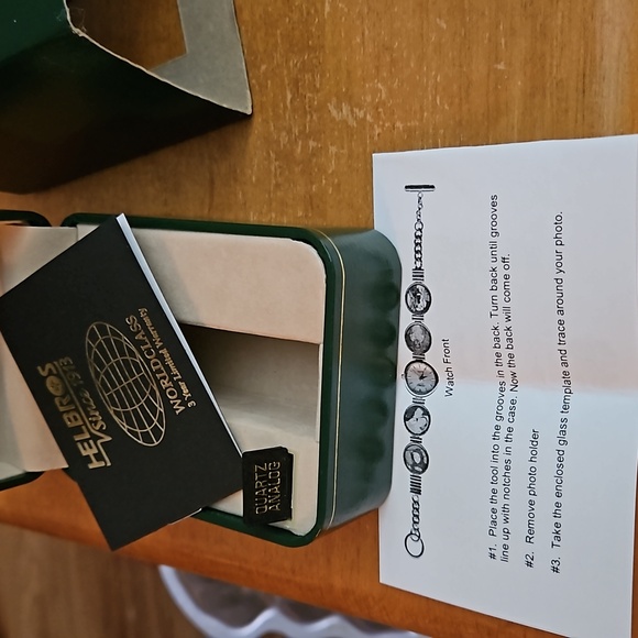 Helbros Photo Picture Bracelet Watch - Picture 6 of 6